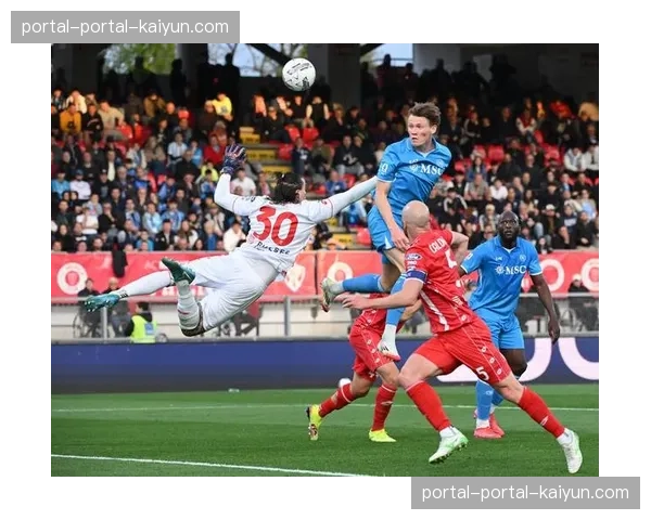 维罗纳前锋专访：从第五级别联赛到意甲射手榜前列的旅程