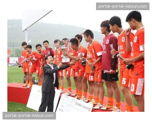 季后赛军备竞赛提速，广东、广厦、青岛等队密集引援蓄力